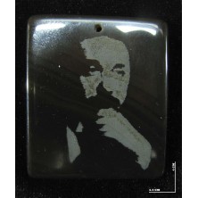 گردنبند حکاکی سنگ