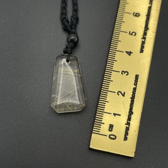 گردنبند سنگ روتیل طلایی با بند بافت مکرومه فری سایز کوارتز روتایل rutile quartz