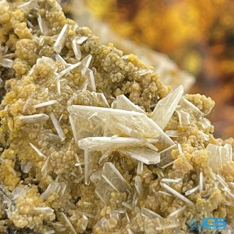 سنگ سروزیت Cerussite