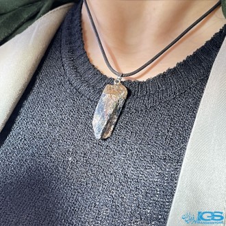 آویز سنگ کیانیت Kyanite