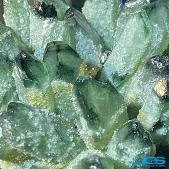 سنگ بلور دار کریستال کوارتز سبز Crystal Quartz درنجف طبیعی