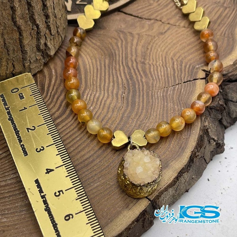 گردنبند سنگ عقیق کارنلین و سنگ  کریستال کوارتز carnelian