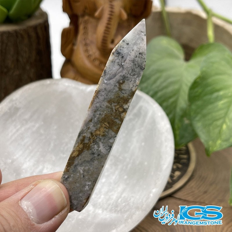 سنگ منشور رودونیت Rhodonite