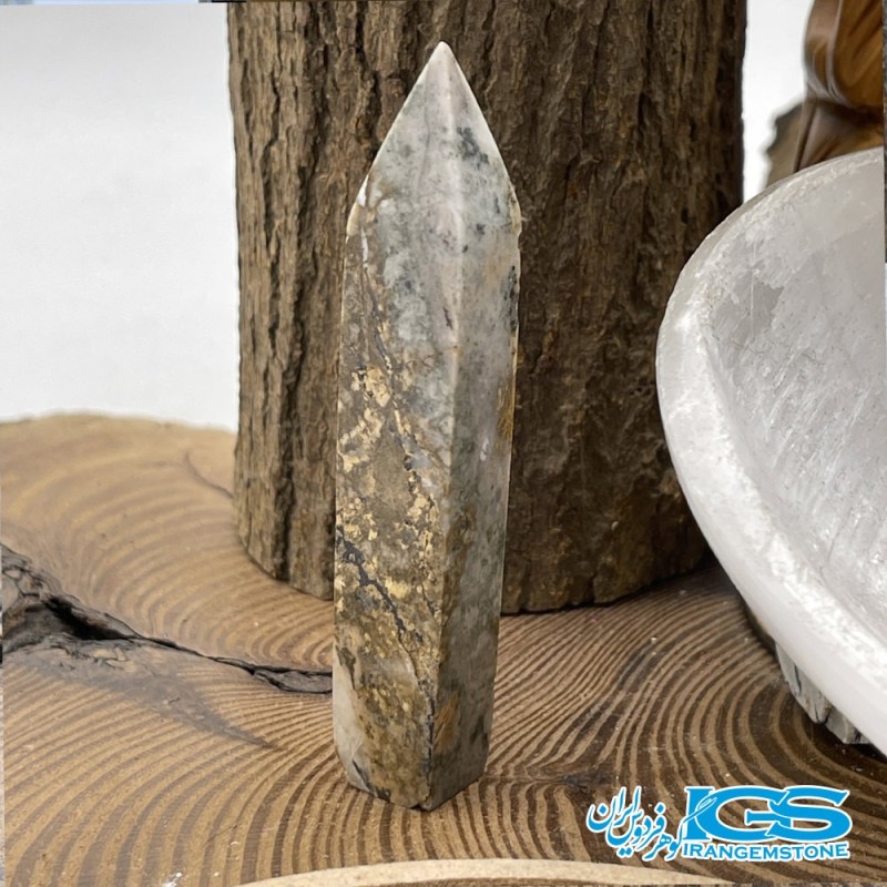 سنگ منشور رودونیت Rhodonite