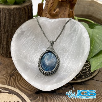 گردنبند سنگ آپاتیت بافت مکرومه بافی apatite stone
