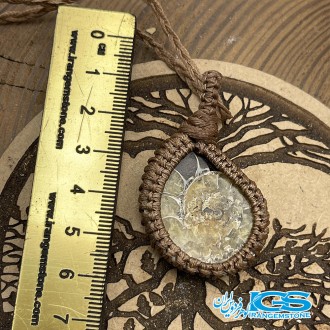 گردنبند آمونیت فسیل دفع انرژی منفی بافت مکرومه  fossil ammonite