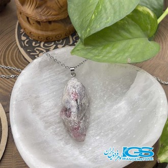 گردنبند سنگ لپیدولیت راف  بدون زنجبرLepidolite