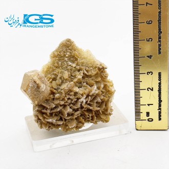 ولفونیت نارنجی کمیاب ترین سنگ کلکسیونی Wulfenite