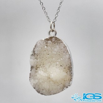 گردنبند سنگ کریستال کوارتز Crystal Quartz درنجف طبیعی