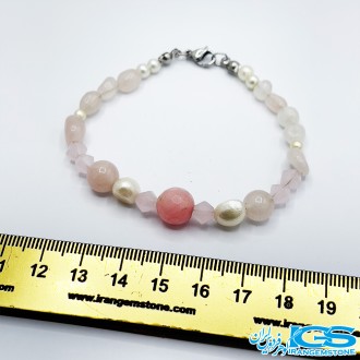 دستبند سنگ رزکوارتز با مروارید طبیعی