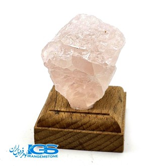 سنگ کلکسیونی رزکوارتز