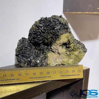 سنگ کلکسیونی اپیدوت