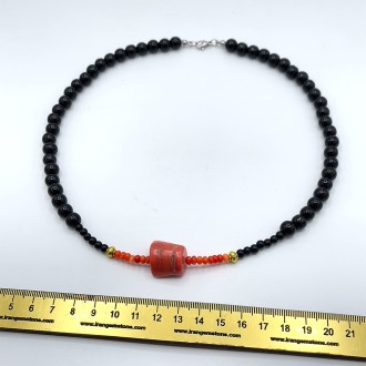 گردنبند سنگ اونیکس عقیق سیاه با مرجان طبیعی