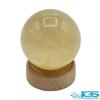 گوی سیترین اصل روی پایه چوبی