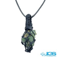 گردنبند سنگ تورمالین سبز مکرومه بافی