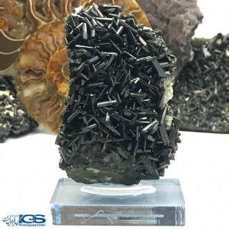 سنگ اپیدت Epidote اپیدوت تفرش