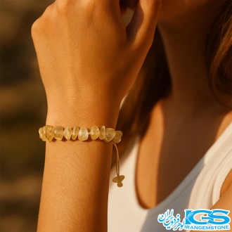 دستبند سیترین زرد طبیعی روی دست | Citrine Bracelet on Hand