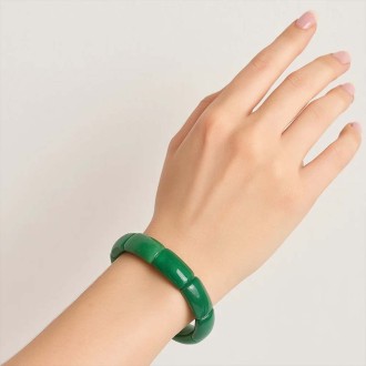 دستبند آونتورین مدل کشی در دست مدل