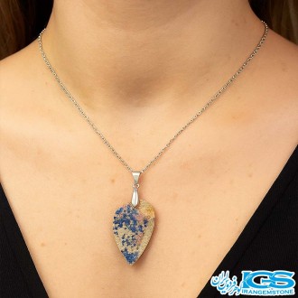 گردنبند سنگ آزوریت آبی اصل – نماد آرامش و شهود (بدون زنجیر)