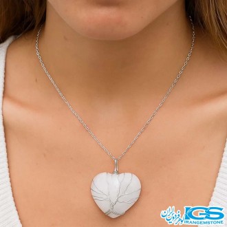 گردنبند سنگ  قلب کریستال کوارتز طرح درخت زندگی بدون زنجیر
