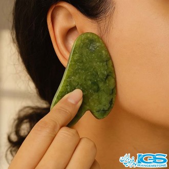 پک ماساژ صورت گواشا و جید رولر سنگ طبیعی یشم سبز | آرامش و جوانسازی پوست