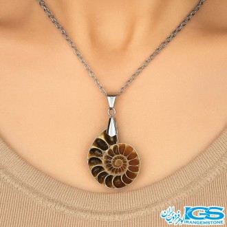 گردنبند فسیل آمونیت | نماد انرژی حیات و تحول بدون زنجیر