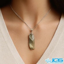 گردنبند سنگ کریستال کوارتز راف برزیل رنگ کروم بدون زنجیر