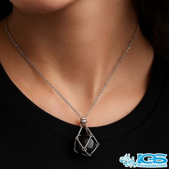 گردنبند سنگ اونیکس عقیق سیاه قفسی با زنجیر