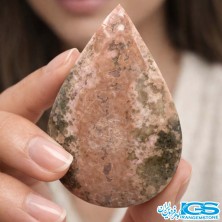 سنگ رودونیت راف | نماد عشق و سرزندگی | کلکسیونی و دکوری