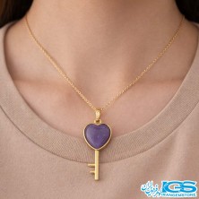 گردنبند سنگ آمیتیست طرح کلید طلایی ای بدون زنجیر