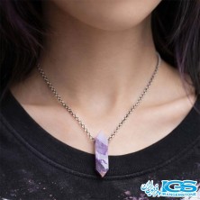 گردنبند سنگ منشور آمیتیست با زنجیر استیل