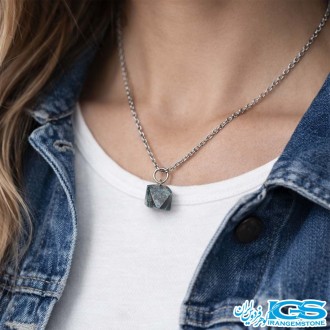 گردنبند سنگ مگنتیت راف