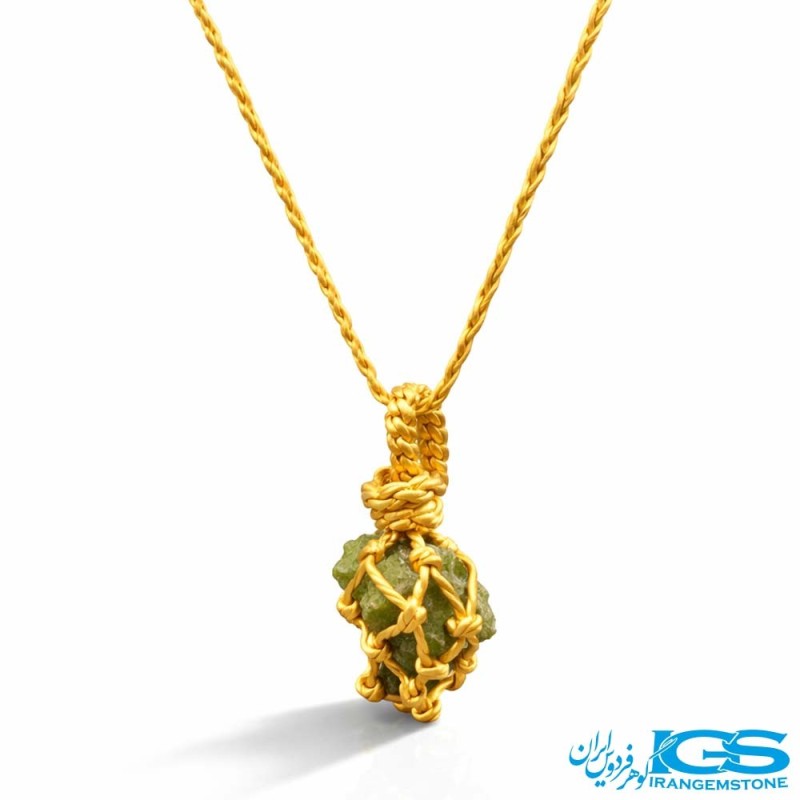 گردنبند سنگ تورمالین سبز مکرومه بافی