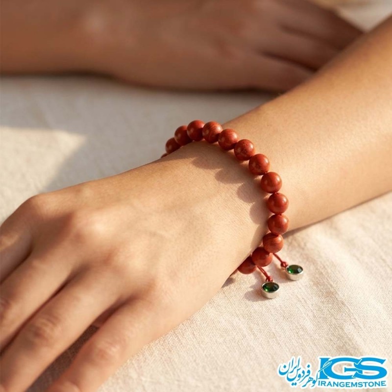 دستبند سنگ جاسپر سرخ مکرومه بافی اصل | زیبایی طبیعی و انرژی مثبت