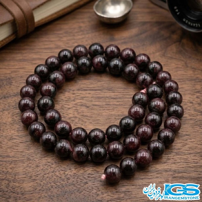 گردنبند گارنت مکرومه‌بافی | انرژی عشق، قدرت و پایداری