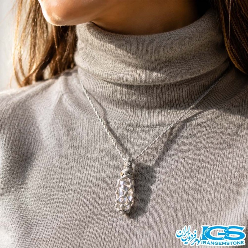 گردنبند منشور سنگ کریستال کوارتز رافکروم مکرومه بافی