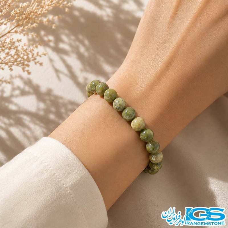 دستبند یشم سبز افغان مکرومه‌بافی | تعادل، آرامش و درخشندگی
