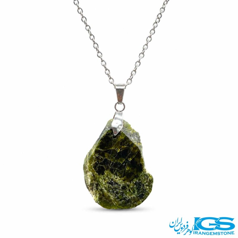 گردنبند گارنت سبز دمانتوئید (بازنجیراستیل)