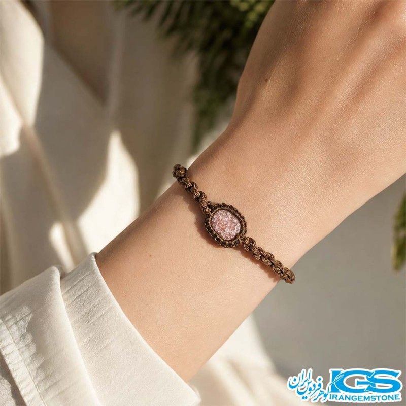 دستبند آمیتیست مکرومه بافی | سنگ آرامش و تعادل ذهن