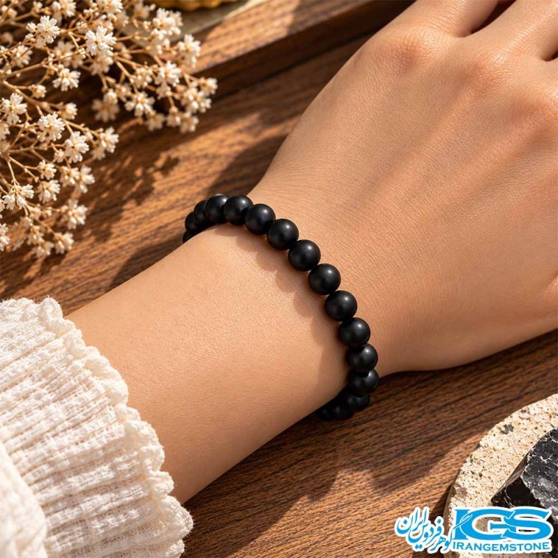 خرید دستبند اونیکس مات عقیق سیاه اصل