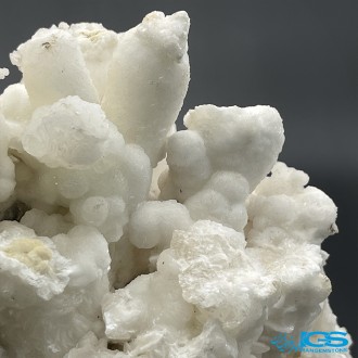 سنگ آراگونیت سفید کلیکسیونی طرح مرجانی aragonite