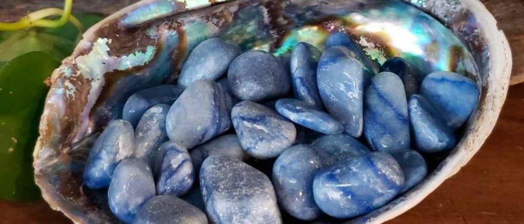 خواص سنگ آونتورین آبی Blue Aventurine