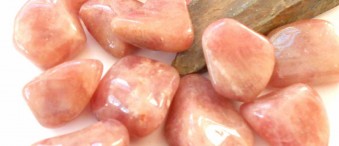 خواص سنگ آونتورین قرمز Red Aventurine