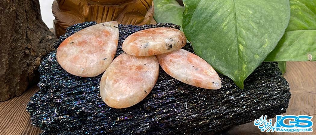 خواص سنگ خورشید Sunstone 